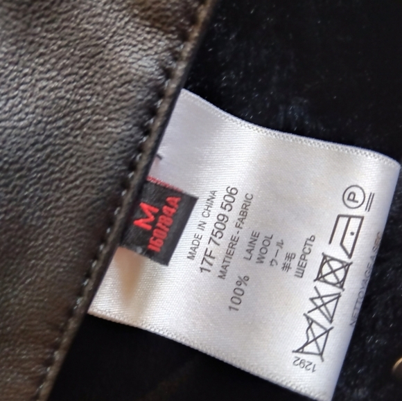 Givenchy Paris Black Shearling Wool Red Leather Studded Moto Jacket Size Medium - Picture 12 of 16